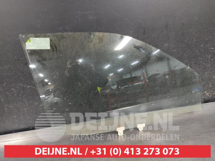 Nissan X-Trail Portierruit 4Deurs rechts-voor O521864