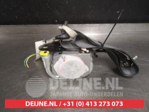 Nissan Note Front seatbelt, right O521971 photo 3