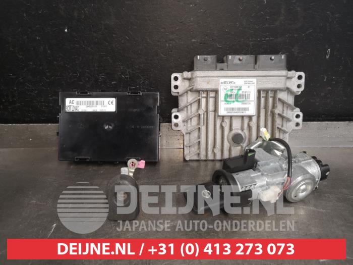 Nissan Note Steuergerät Motormanagement O521972