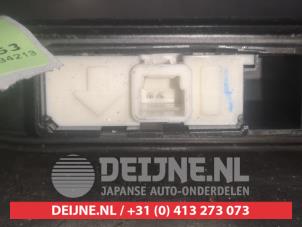 Toyota Verso Schalter Heckklappe O522143 foto 2