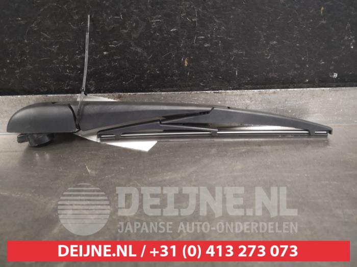 Suzuki Swift Ruitenwisserarm achter O522364