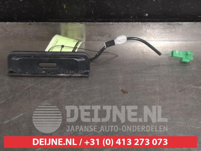 Suzuki Swift Schalter Heckklappe O522365