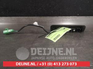 Suzuki Swift Tailgate switch O522365 photo 2