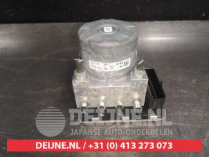 Suzuki Swift ABS Pomp O522375 foto 3