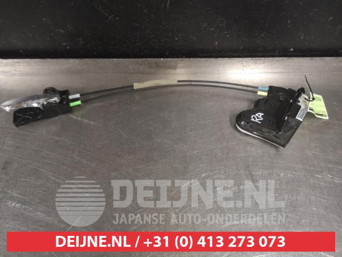 Suzuki Swift Deurslot Mechaniek 4Deurs rechts-achter O522378
