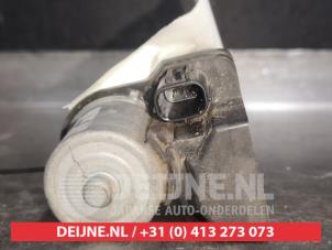 Toyota Avensis Koplampmotor O522537 foto 3