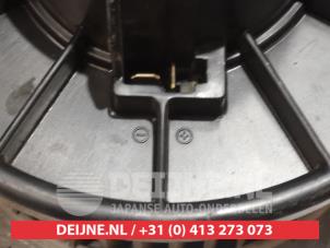 Daihatsu Gran Move Heating and ventilation fan motor O367331 photo 3