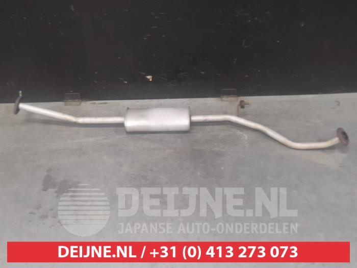 Gebruikte Uitlaat Middendemper Nissan Micra (K12) 1.4 16V Prijs € 35,00 Margeregeling aangeboden door V.Deijne Jap.Auto-onderdelen BV