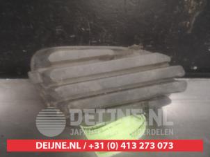 Mitsubishi Carisma Stoßstangenrost O522588 foto 2