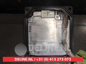 Toyota Avensis Xenon module O522589 foto 2