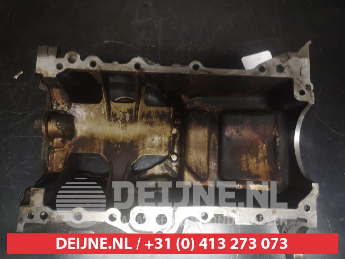 Gebruikte Carterpan Toyota Yaris (P1) 1.5 T Sport 16V VVT-i Prijs € 50,00 Margeregeling aangeboden door V.Deijne Jap.Auto-onderdelen BV