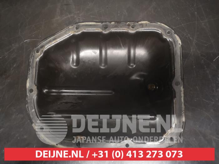 Gebruikte Carterpan Toyota Yaris (P1) 1.5 T Sport 16V VVT-i Prijs € 50,00 Margeregeling aangeboden door V.Deijne Jap.Auto-onderdelen BV