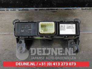 Kia EV6 PDC switch O523008 photo 2