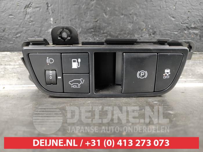 Kia EV6 Handrem schakelaar O523011