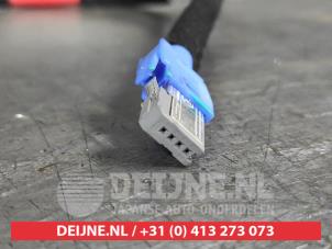 Kia EV6 USB stekker O523013 foto 3