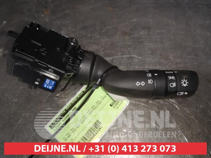 Toyota Corolla Licht Schalter O523181