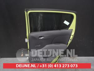 Daihatsu Cuore Portier 4Deurs rechts-achter O523284 foto 2
