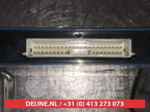 Toyota Prius Computer Body Control O523316 foto 2