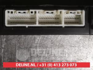Toyota Landcruiser Computer Body Control O523359 foto 2