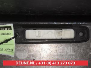 Toyota Yaris Tailgate switch O523445 photo 2