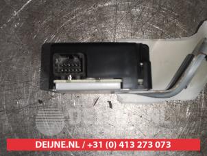 Toyota Yaris Reifendruck Modul O523446 foto 2