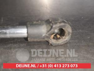 Lexus CT 200h Gasdämpfer links hinten O523695 foto 3