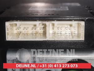 Toyota Verso Computer Body Control O523745 foto 2
