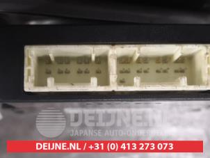 Toyota Yaris Steuergerät Body Control O523760 foto 2