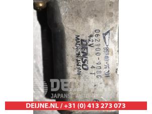 Daihatsu Sirion Fenstermechanik 4-türig links hinten O290780 foto 3