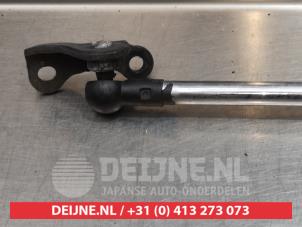 Honda Jazz Gasdemper rechts-achter O295199 foto 2