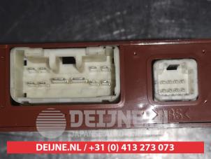 Toyota Prius Plus Gordelverklikker module O523777 foto 2