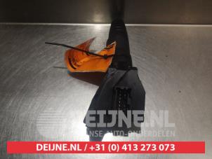 Nissan Almera Licht Schakelaar O306750 foto 4