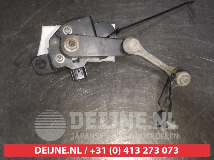 Suzuki Ignis Xenon hoogteregelaar O524236