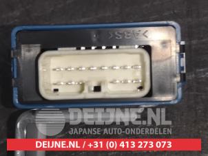 Toyota Landcruiser Zentralverriegelung Modul O524323 foto 2