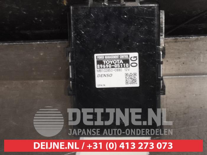 Computer Body Control van een Toyota Avensis Wagon (T27) 1.8 16V VVT-i 2012