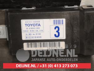 Gebruikte Deur module Lexus LS (F3) 430 4.3 32V VVT-i Prijs € 25,00 Margeregeling aangeboden door V.Deijne Jap.Auto-onderdelen BV
