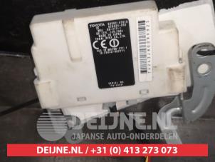 Gebruikte Keyless vehicle module Toyota Prius (NHW20) 1.5 16V Prijs € 75,00 Margeregeling aangeboden door V.Deijne Jap.Auto-onderdelen BV