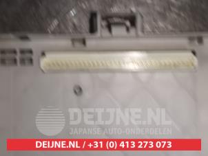Toyota GT86 Fuse box O524405 photo 3