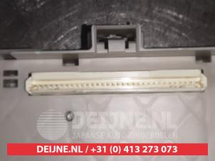 Toyota GT86 Fuse box O524405 photo 4
