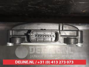 Nissan Qashqai Dode hoek sensor O524427 foto 2