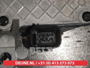 Nissan Qashqai ACC Sensor (Entfernung) O524431 foto 2