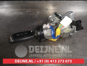 Kia Rio Ignition lock + key O524580 photo 2