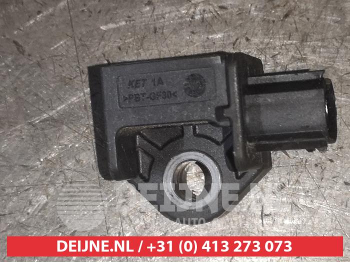 Kia Stonic Airbag Sensor O525002