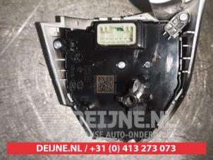 Kia Stonic Radiobedienung Lenkrad O525024 foto 2