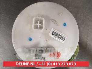 Suzuki Swift Electric fuel pump O525073 photo 2