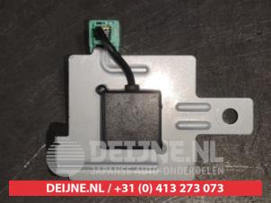 Mazda 3 GPS-Antenne O525102 foto 2