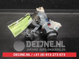 Daihatsu Cuore Kontaktslot+Sleutel O525142 foto 2