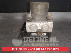 Honda Civic ABS pump O525338 photo 2