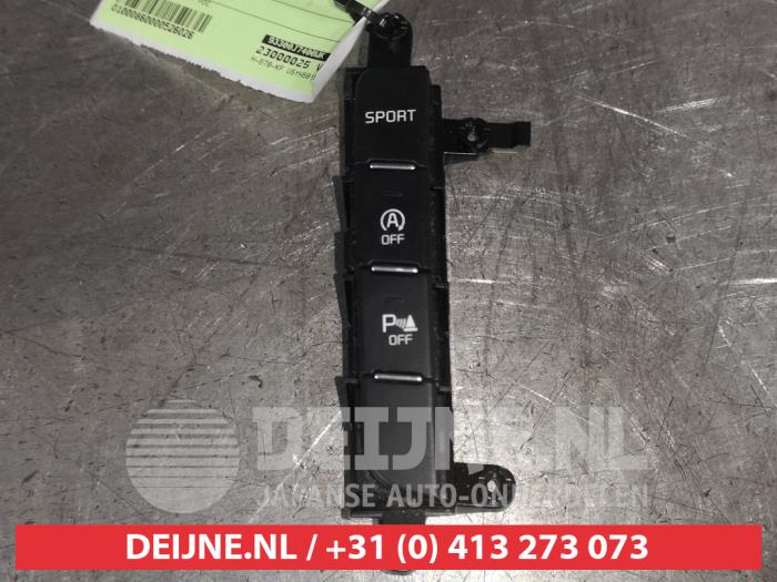 Kia Ceed Sportswagon Start/Stopp Schalter O526026