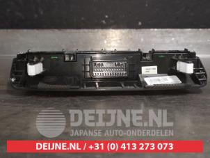 Kia Ceed Sportswagon Sitzheizung Schalter O526030 foto 2